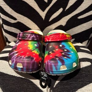 NWT Rainbow tie dye crocs